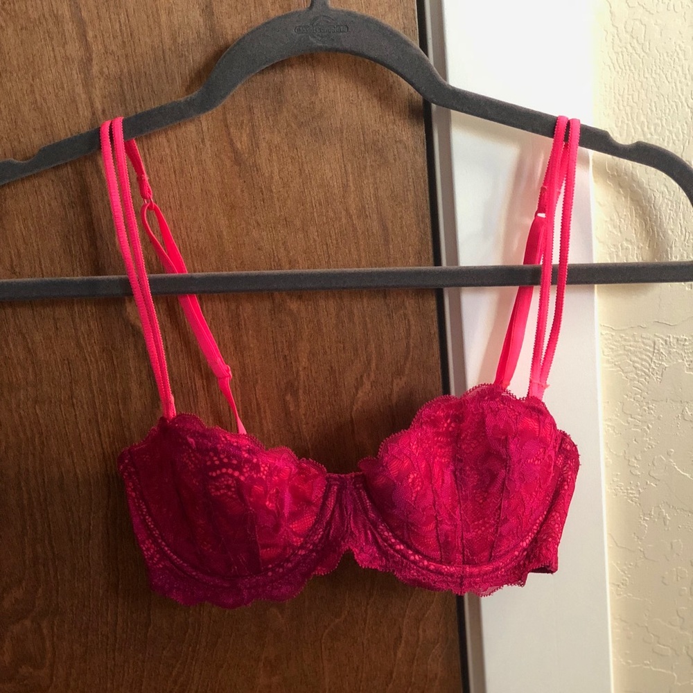 Victoria’s Secret PINK Demi Bra